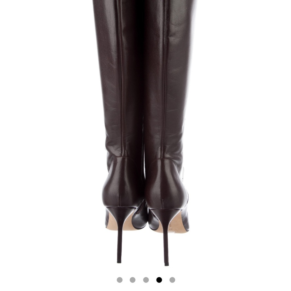 COPY - Manolo Blahnik Leather Brown Stiletto - Picture 4 of 5